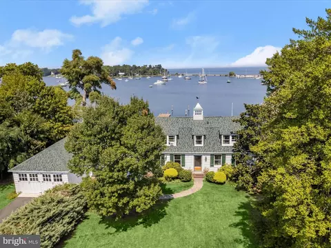 1808 Skippers Row, Gibson Island, MD 21056