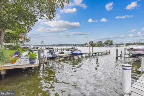 124 Bar Harbor Rd, Pasadena, MD 21122 photo 17