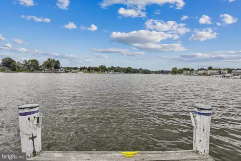 124 Bar Harbor Rd, Pasadena, MD 21122 photo 3