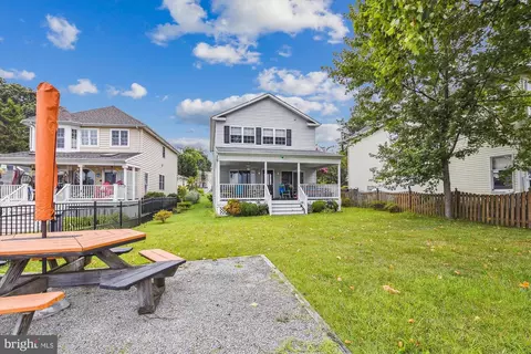 124 Bar Harbor Rd, Pasadena, MD 21122 photo 2
