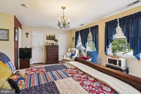124 Bar Harbor Rd, Pasadena, MD 21122 photo 36