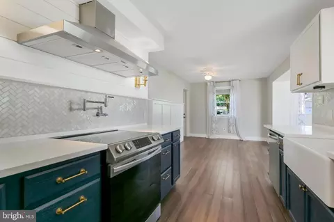 219 Spruce Ave, Edgewater, MD 21037 photo 27