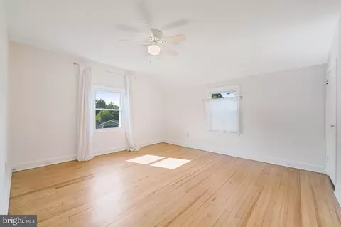 219 Spruce Ave, Edgewater, MD 21037 photo 39