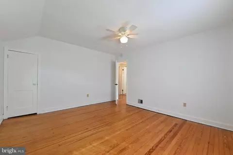 219 Spruce Ave, Edgewater, MD 21037 photo 10
