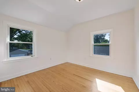 219 Spruce Ave, Edgewater, MD 21037 photo 37