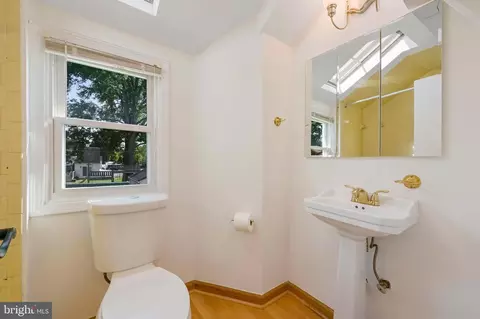 219 Spruce Ave, Edgewater, MD 21037 photo 36