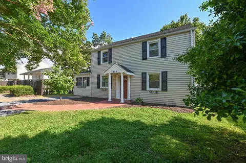 219 Spruce Ave, Edgewater, MD 21037 photo 11