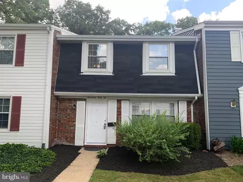 1742 Whitestone Ct, Crofton, MD 21114