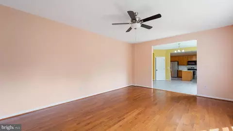 7502 Terrain Ct, Hanover, MD 21076 photo 9