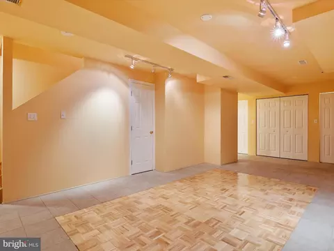5706 Lowell St, Brooklyn, MD 21225 photo 21