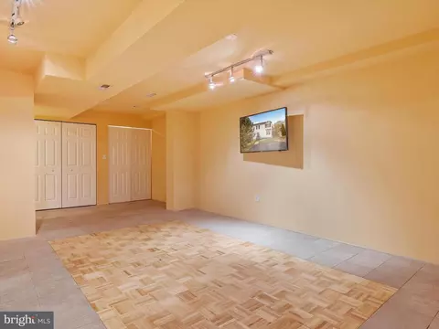 5706 Lowell St, Brooklyn, MD 21225 photo 20