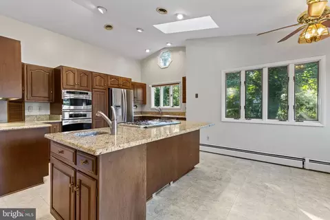 120 Riverview Ave, Annapolis, MD 21401 photo 4