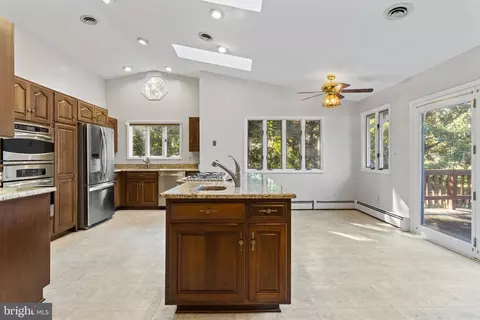 120 Riverview Ave, Annapolis, MD 21401 photo 8