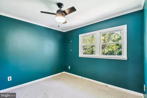 8174 Bodkin Ave, Pasadena, MD 21122 photo 14