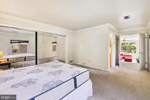 8174 Bodkin Ave, Pasadena, MD 21122 photo 17