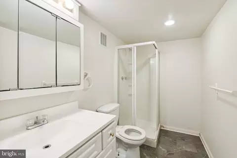 8174 Bodkin Ave, Pasadena, MD 21122 photo 21