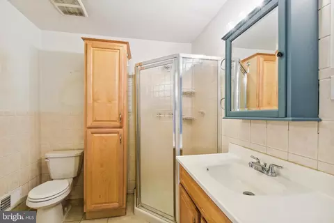 8174 Bodkin Ave, Pasadena, MD 21122 photo 19
