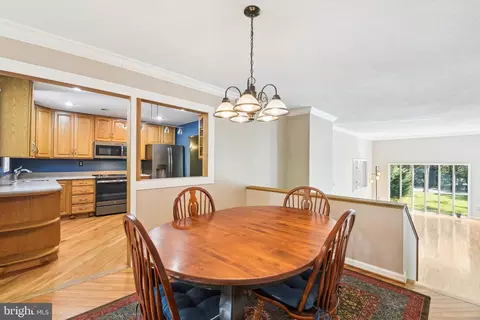 8174 Bodkin Ave, Pasadena, MD 21122 photo 7