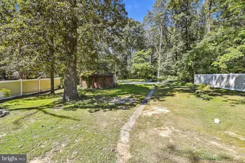8174 Bodkin Ave, Pasadena, MD 21122 photo 34