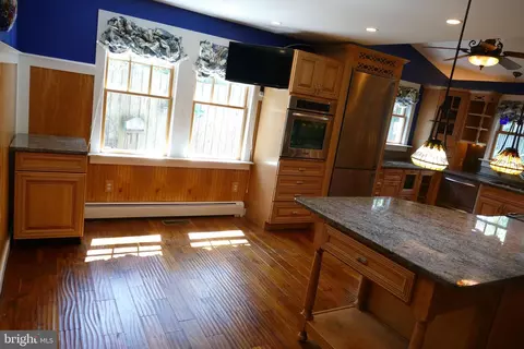 1043 Deep Creek Ave, Arnold, MD 21012 photo 15