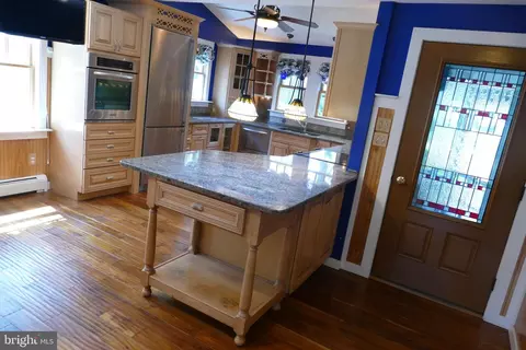1043 Deep Creek Ave, Arnold, MD 21012 photo 13