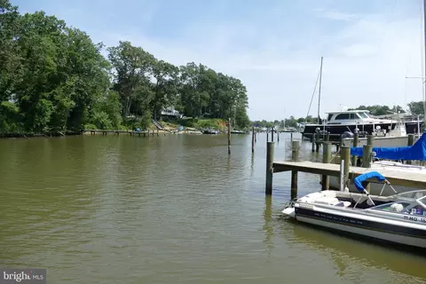 1043 Deep Creek Ave, Arnold, MD 21012 photo 29