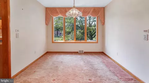 905 Hillcrest Rd, Hanover, MD 21076 photo 11