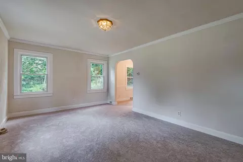 11 Luke Dr, Pasadena, MD 21122 photo 5