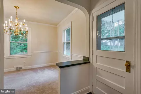 11 Luke Dr, Pasadena, MD 21122 photo 9