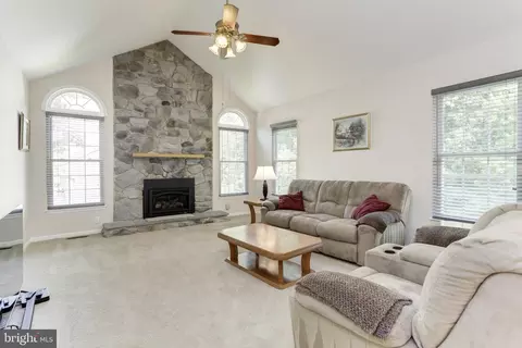 7719 Evanston Ct, Severn, MD 21144 photo 10