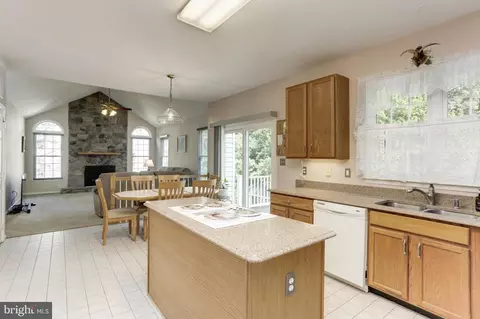 7719 Evanston Ct, Severn, MD 21144 photo 14