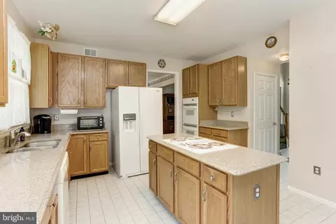 7719 Evanston Ct, Severn, MD 21144 photo 16
