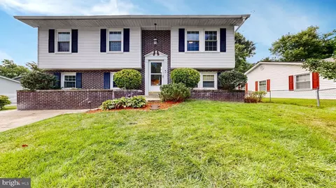 2245 September Dr, Gambrills, MD 21054