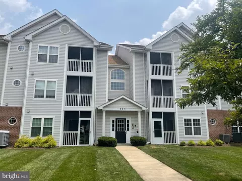 303 Rain Water Way #101, Glen Burnie, MD 21060