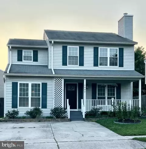7902 Leeds Dr, Pasadena, MD 21122