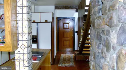 603 Delmar Rd, Edgewater, MD 21037 photo 6