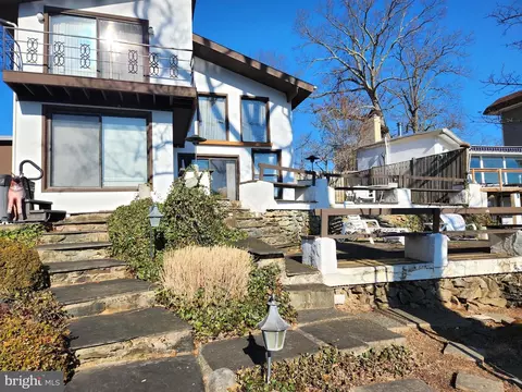 603 Delmar Rd, Edgewater, MD 21037