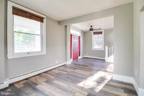 114 4th Ave, Brooklyn, MD 21225 photo 9