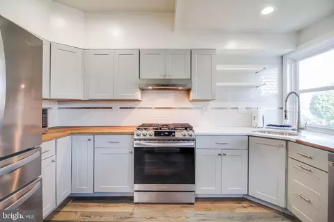 114 4th Ave, Brooklyn, MD 21225 photo 23