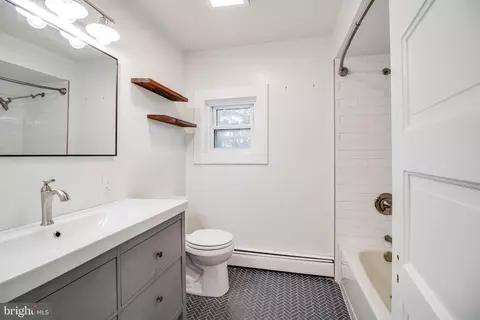 114 4th Ave, Brooklyn, MD 21225 photo 32