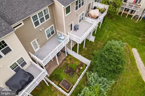 7907 Silver Oak Rd, Hanover, MD 21076 photo 23