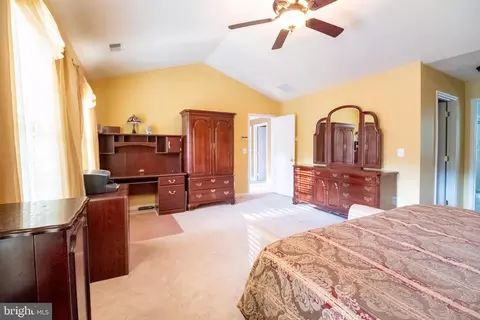 8118 A Elizabeth Rd, Pasadena, MD 21122 photo 14
