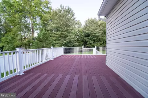 8118 A Elizabeth Rd, Pasadena, MD 21122 photo 36