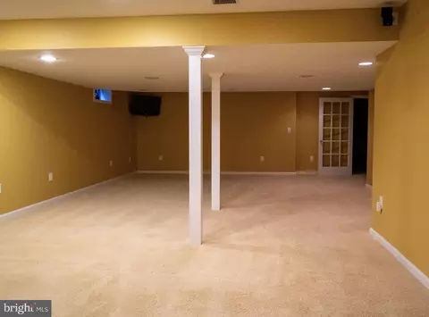 8118 A Elizabeth Rd, Pasadena, MD 21122 photo 32