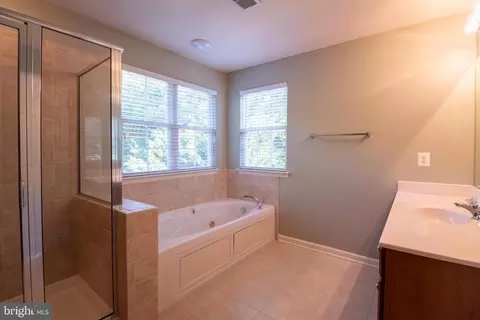 8118 A Elizabeth Rd, Pasadena, MD 21122 photo 19