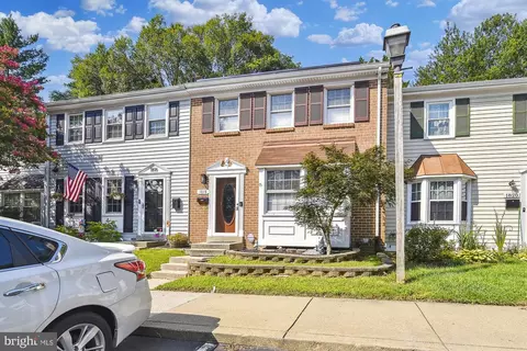1818 Aberdeen Cir #37, Crofton, MD 21114