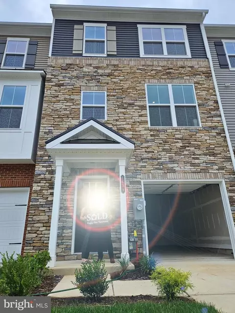 1639 Aster Ln, Hanover, MD 21076