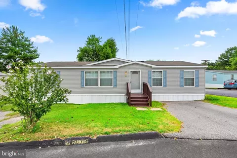 60 Chesapeke Mobile Ct, Hanover, MD 21076
