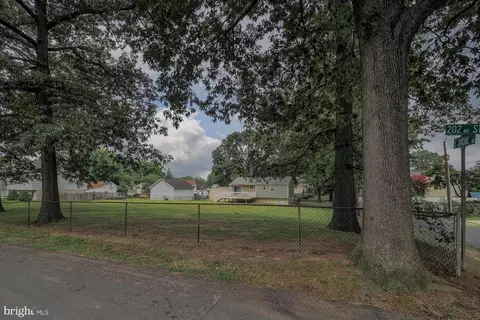 765 201st St, Pasadena, MD 21122 photo 41