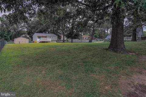 765 201st St, Pasadena, MD 21122 photo 40